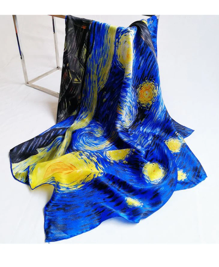 نوجوان لڑکی پیلا ریشم سٹی سکارف